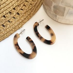 Oval Tortoise Shell Leopard Print Earrings